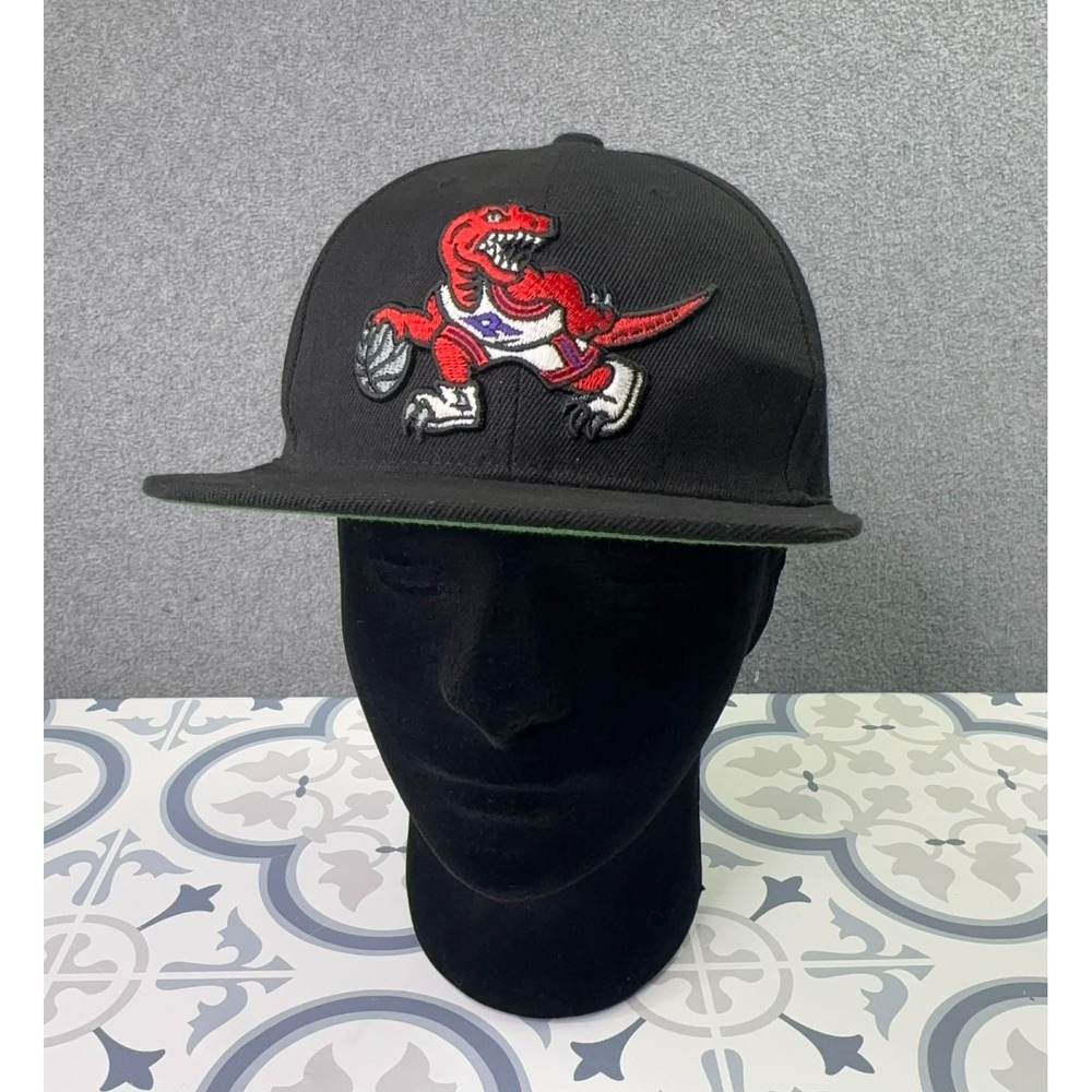 Mitchell & Ness Toronto Raptors Core Adjustable Snap Back Black Logo Retro NBA